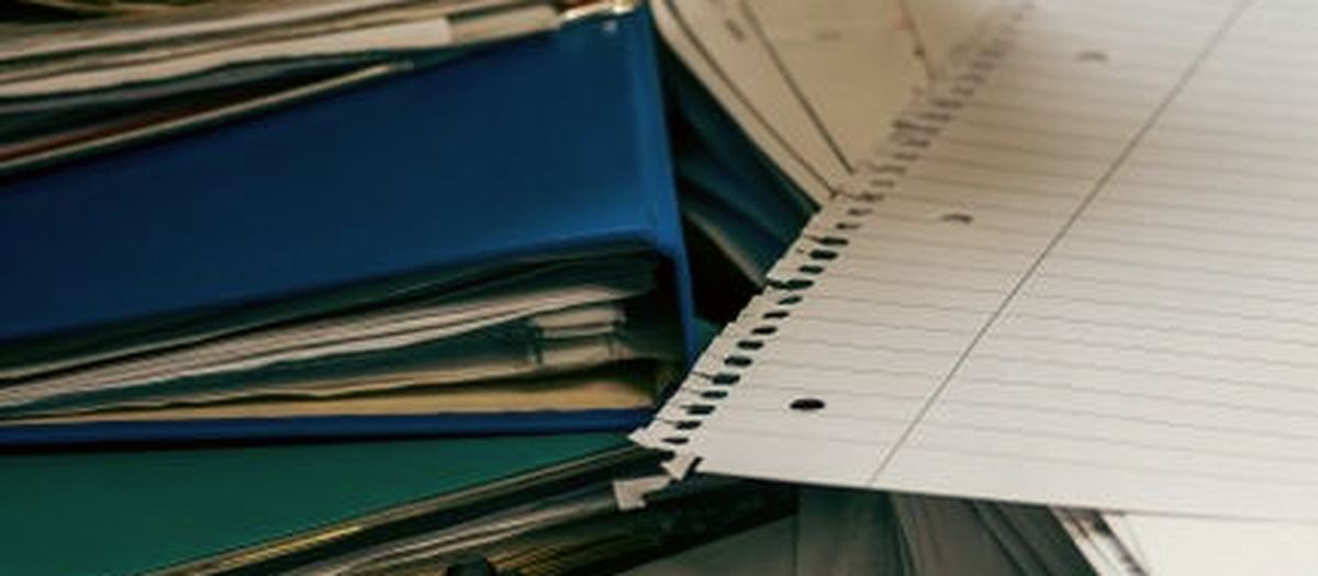 経理が向き合う数字と書類